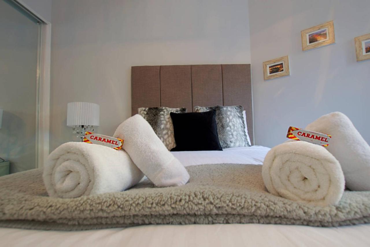 Joivy Unique Old Town Stay Under Edinburgh Castle المظهر الخارجي الصورة